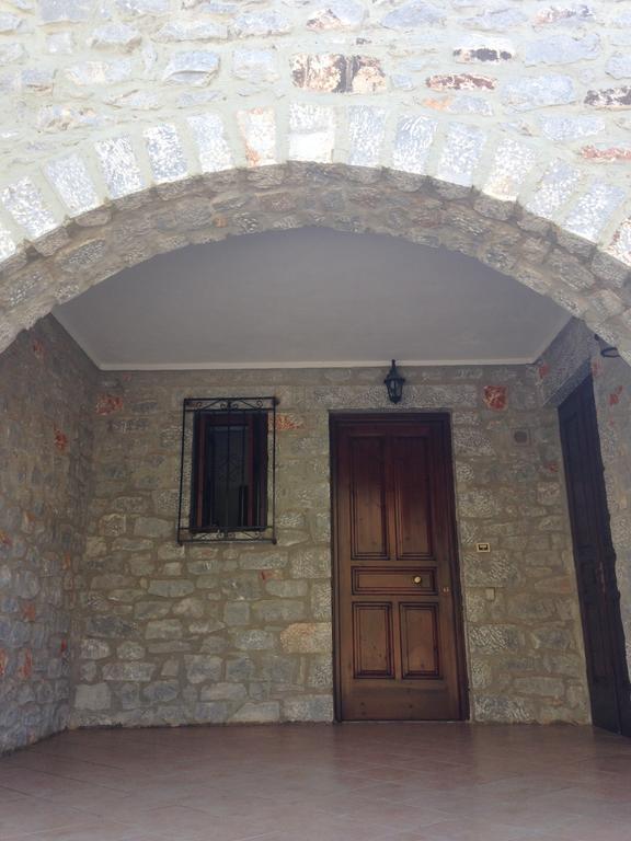 Las - Giannakakoy Traditional Stone Houses Neo Oitilo Luaran gambar